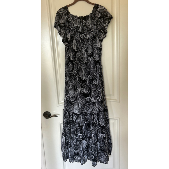 Style & Co. Dresses & Skirts - Women's Style & Co. Black & White Floral Maxi Dress XL